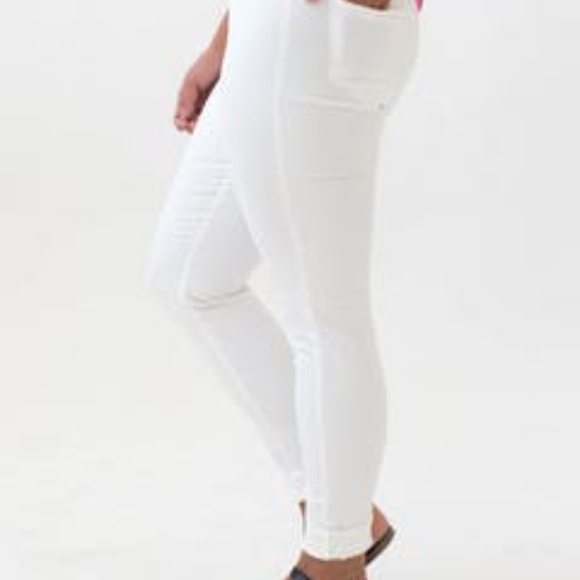 Pull-On Jeggings with Back Pockets - White - Picture 1 of 4